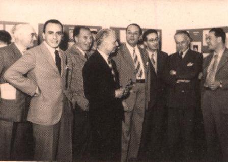 Da sinistra: rappresentante della Casa Mazzocco, Aldo Calò, Giuseppe Capogrossi, Felice Casorati, Ranuccio Bianchi Bandinelli, Giulio Carlo Argan, Enrico Galassi, Renato Guttuso.